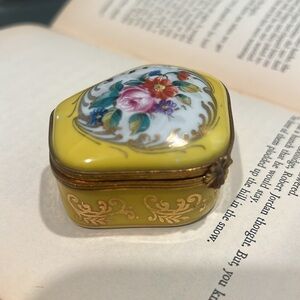 Limoges Elegant White Porcelain Box